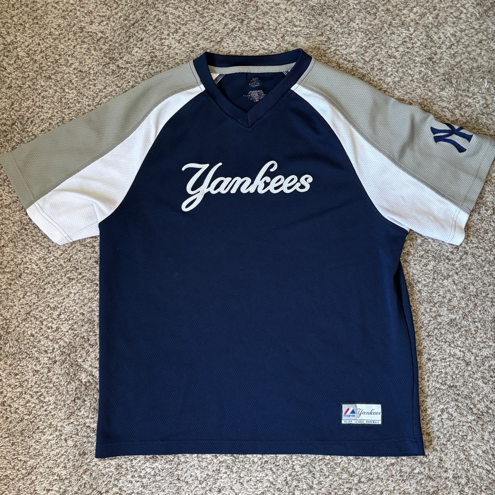 Majestic Yankees Navy and Gray Jersey